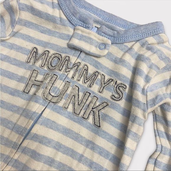 CARTER'S | 3/$15 Mommy's Hunk Baby Boy Striped Sleeper - Picture 3 of 3